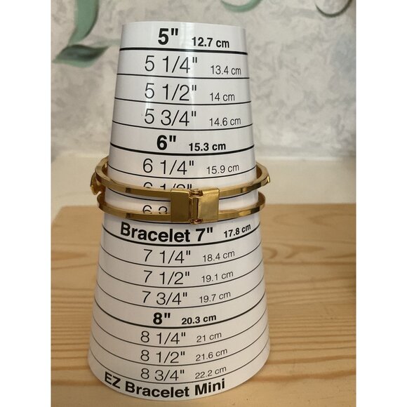 Gold-Tone Leaf & Faux Stone Inlay Hinged Bracelet With Secure Hinged Clasp - Picture 2 of 7